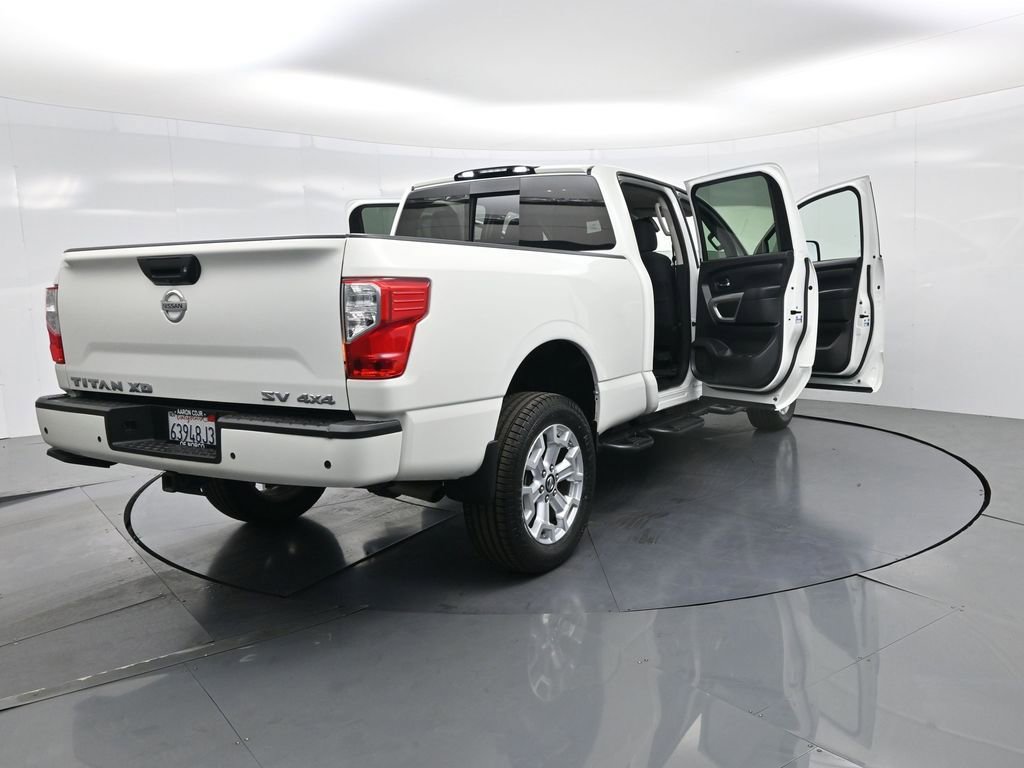 Used 2021 Nissan Titan SV w/ SV Convenience Package image 37
