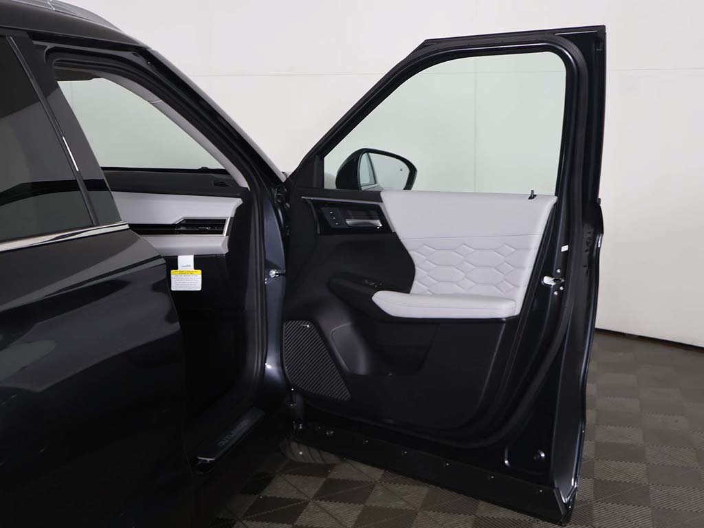 New 2026 Mitsubishi Outlander SEL AWD/4WD image 27