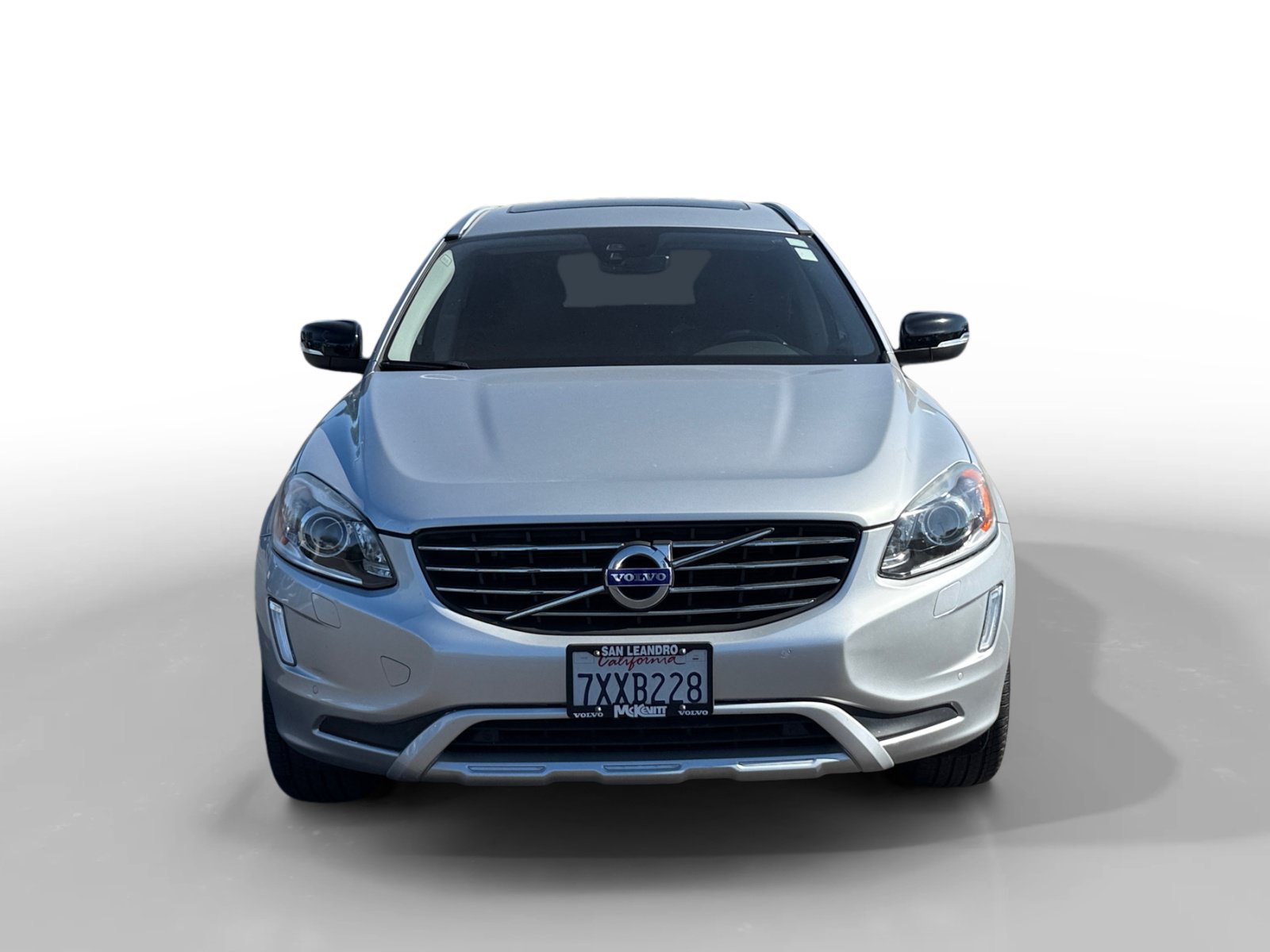 Used 2017 Volvo XC60 T6 Dynamic w/ Climate Package AWD/4WD image 8