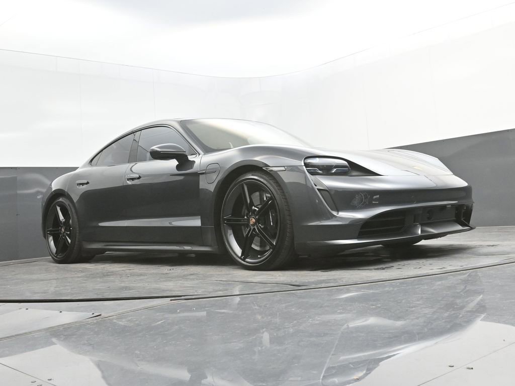 Certified 2020 Porsche Taycan Turbo image 39