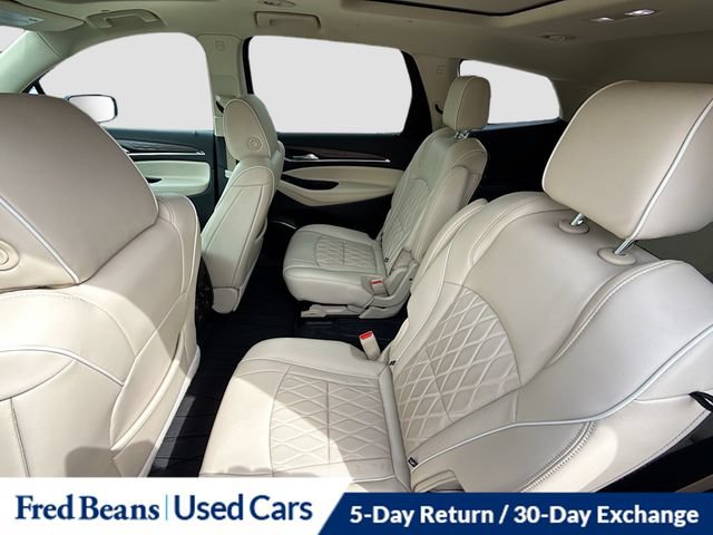Used 2024 Buick Enclave Avenir w/ Avenir Technology Package AWD/4WD image 33