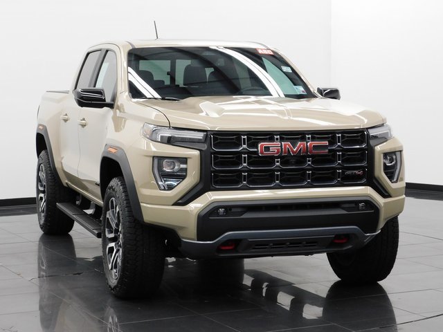 Used 2024 GMC Canyon AT4 w/ AT4 Premium Package