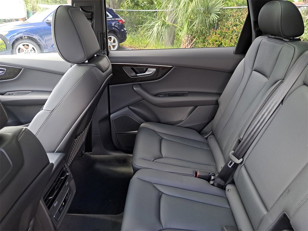 New 2026 Audi Q7 3.0T Premium image 27