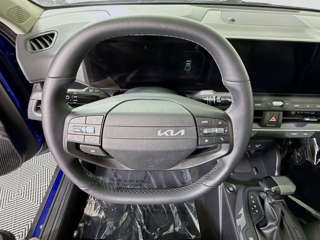 Certified 2025 Kia K4 EX FWD image 21