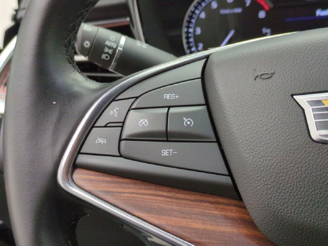 Certified 2024 Cadillac XT5 Premium Luxury w/ LPO, Floor Liner Package AWD/4WD image 11