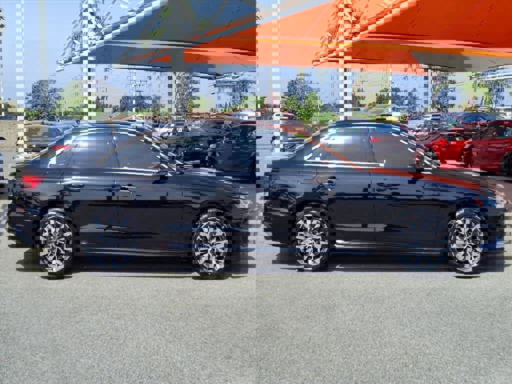 Used 2021 Audi A4 2.0T Premium w/ Convenience Package image 3