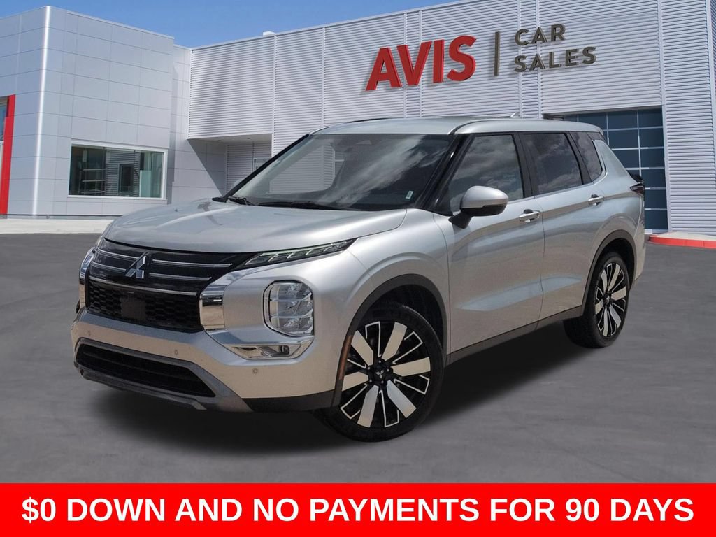 Used 2025 Mitsubishi Outlander SE FWD image 1