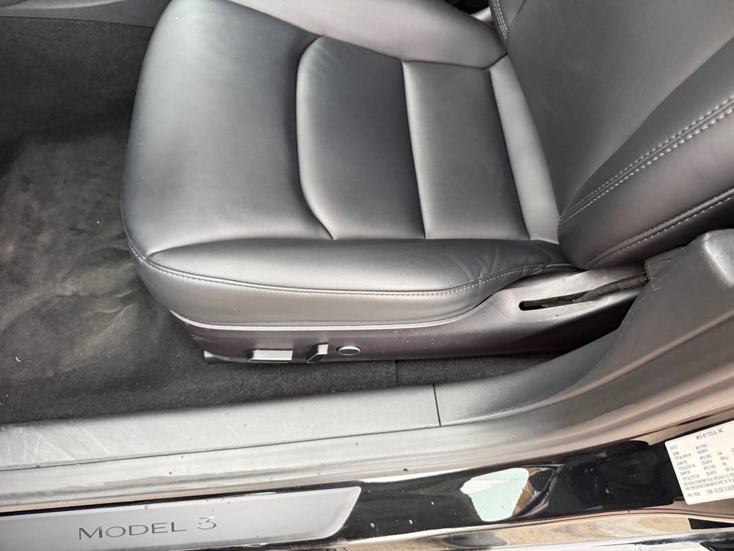 Used 2023 Tesla Model 3 Standard Range RWD image 25