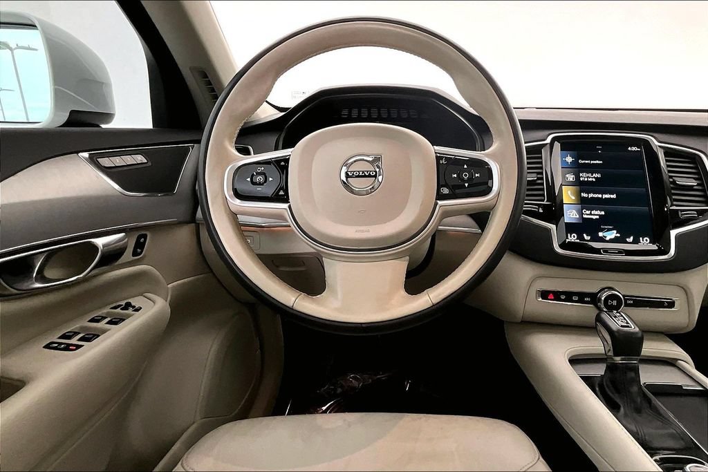 Used 2021 Volvo XC90 T5 Momentum w/ Advanced Package AWD/4WD image 6