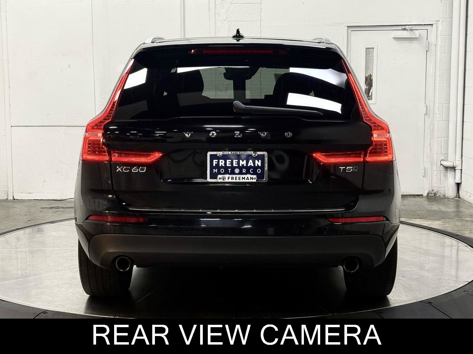 Used 2023 Volvo XC60 B5 Plus FWD image 7