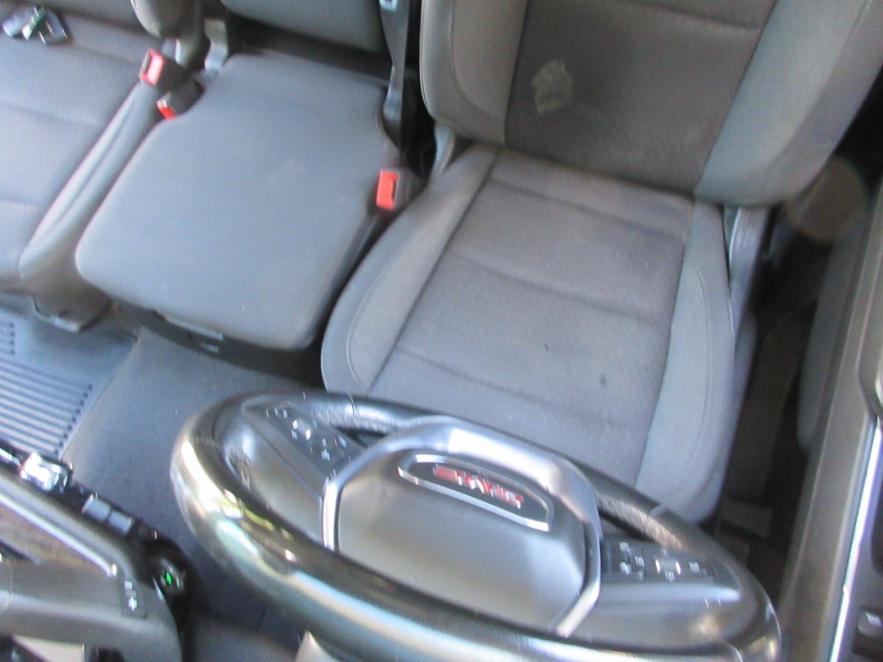 Used 2024 GMC Sierra 2500 SLE w/ SLE Convenience Package AWD/4WD image 11