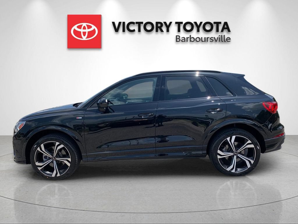 Used 2024 Audi Q3 2.0T Premium Plus AWD/4WD image 2
