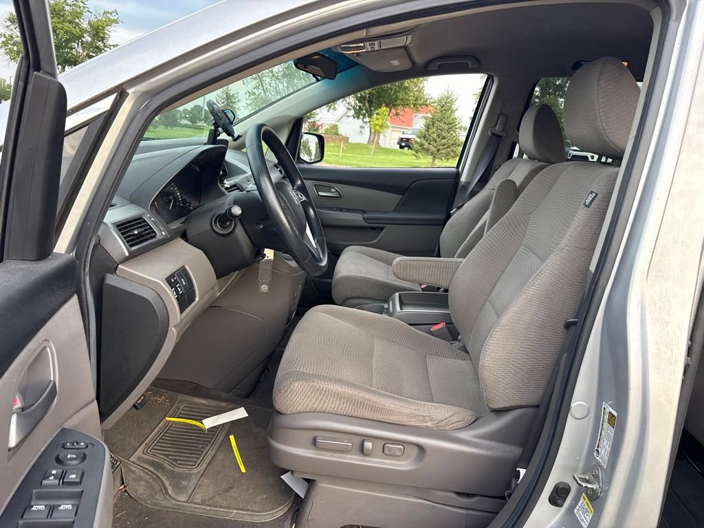 Used 2012 Honda Odyssey EX image 14