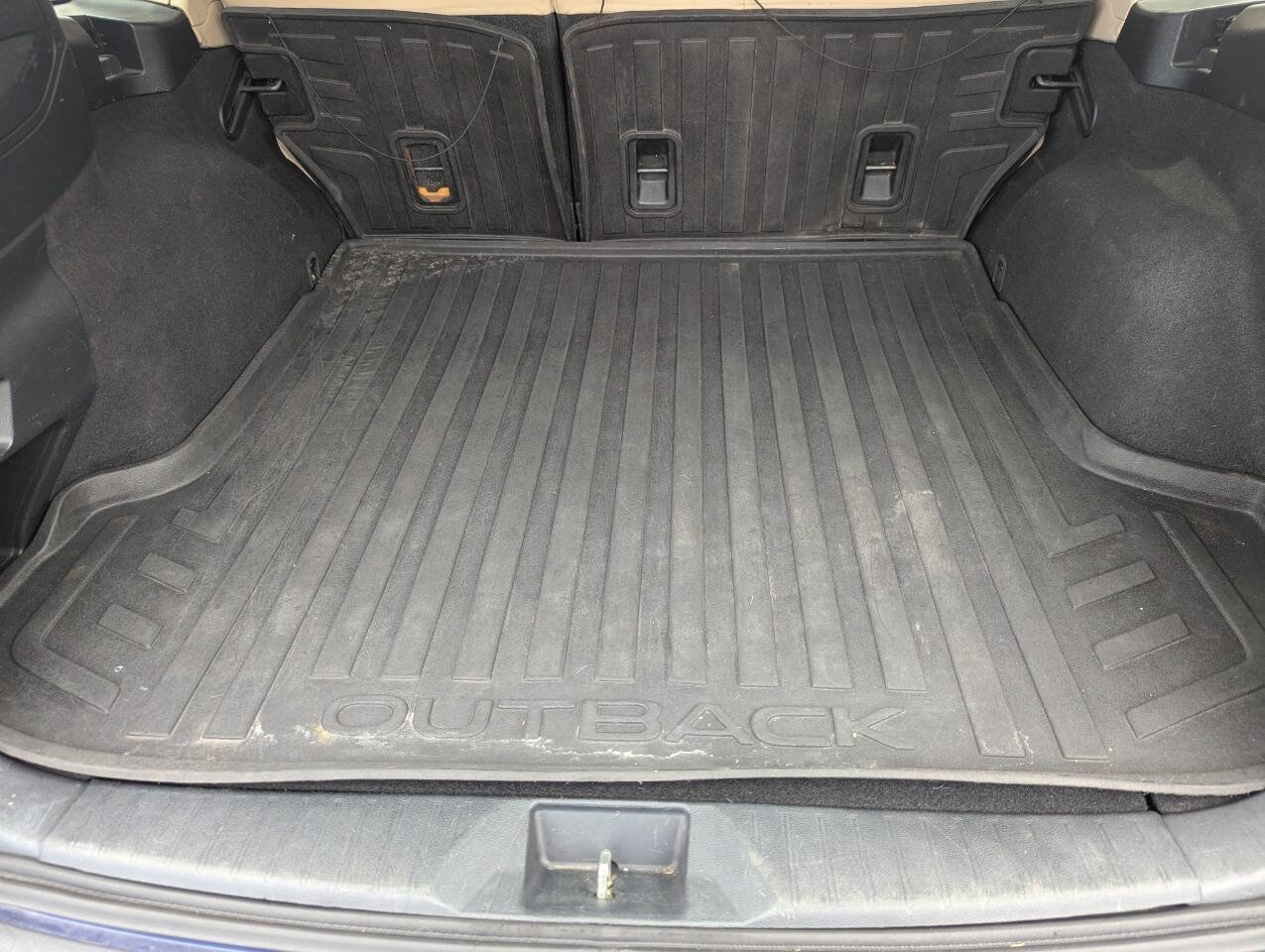 Used 2015 Subaru Outback 2.5i Limited image 14