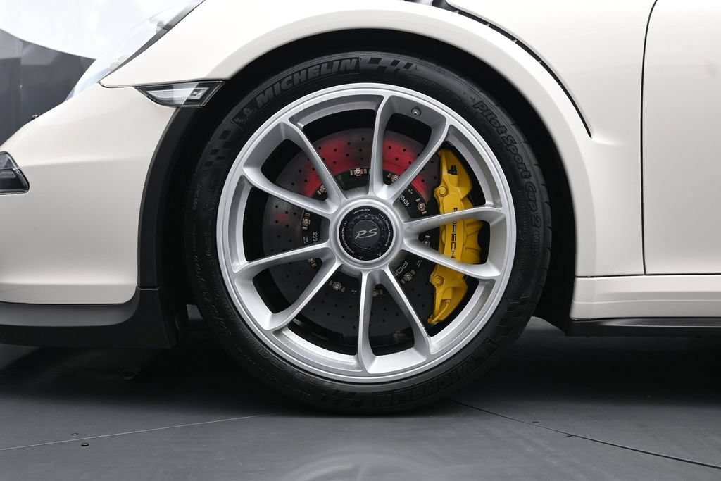 Certified 2016 Porsche 911 GT3 RS RWD image 8