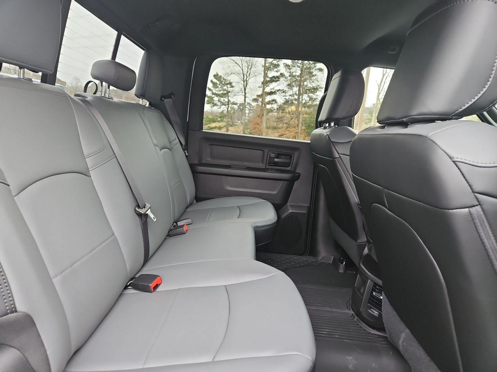 New 2026 RAM 2500 Tradesman AWD/4WD image 17