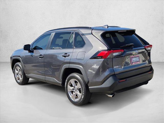 Used 2022 Toyota RAV4 XLE image 8