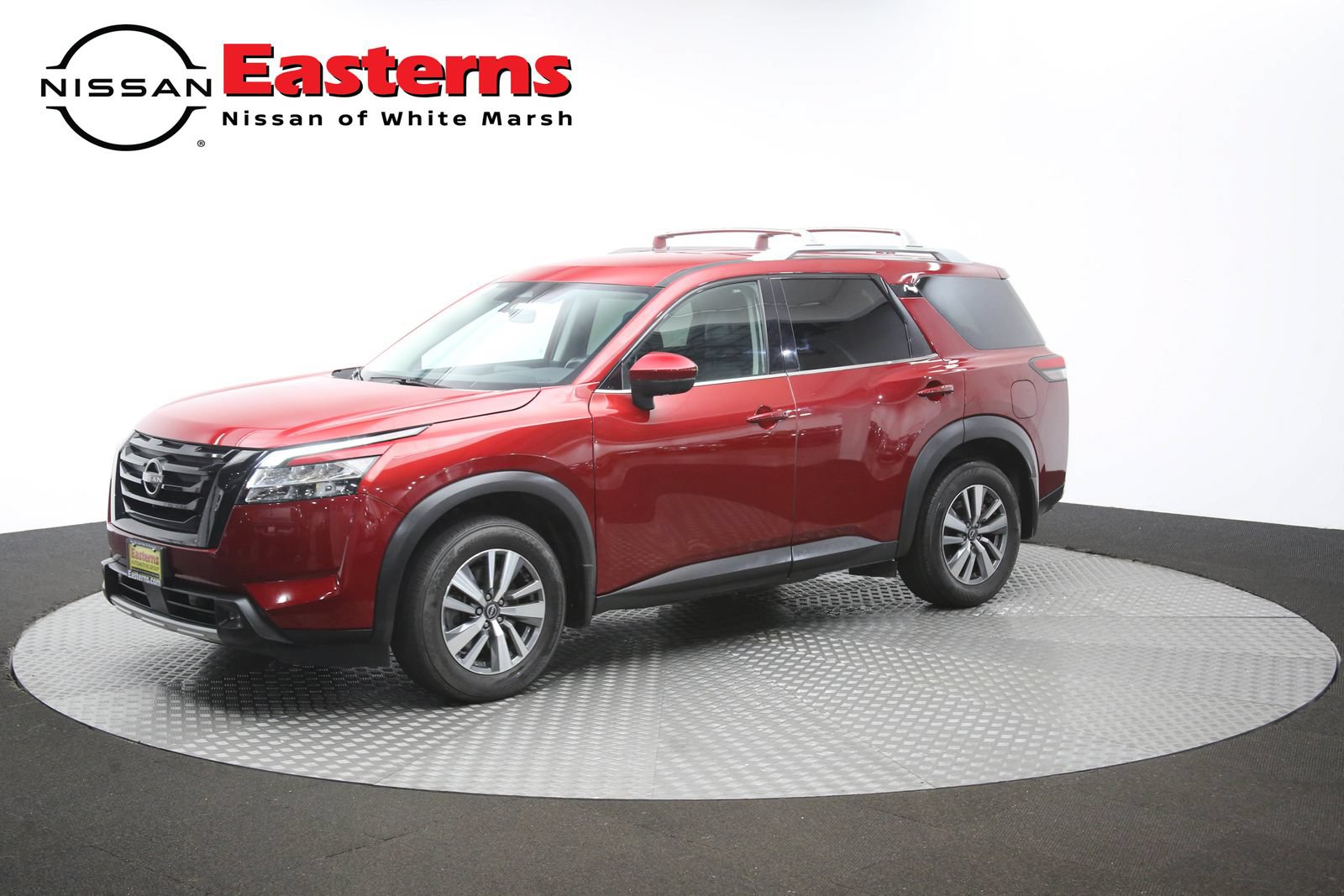 Used 2023 Nissan Pathfinder SL w/ Lighting Package (N92) AWD/4WD image 52