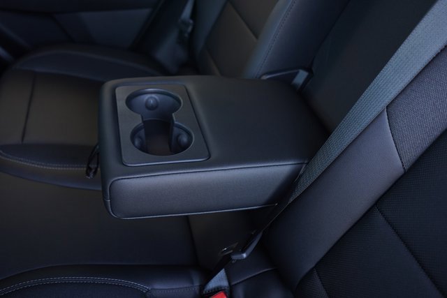 New 2025 Chevrolet Equinox EV LT image 25