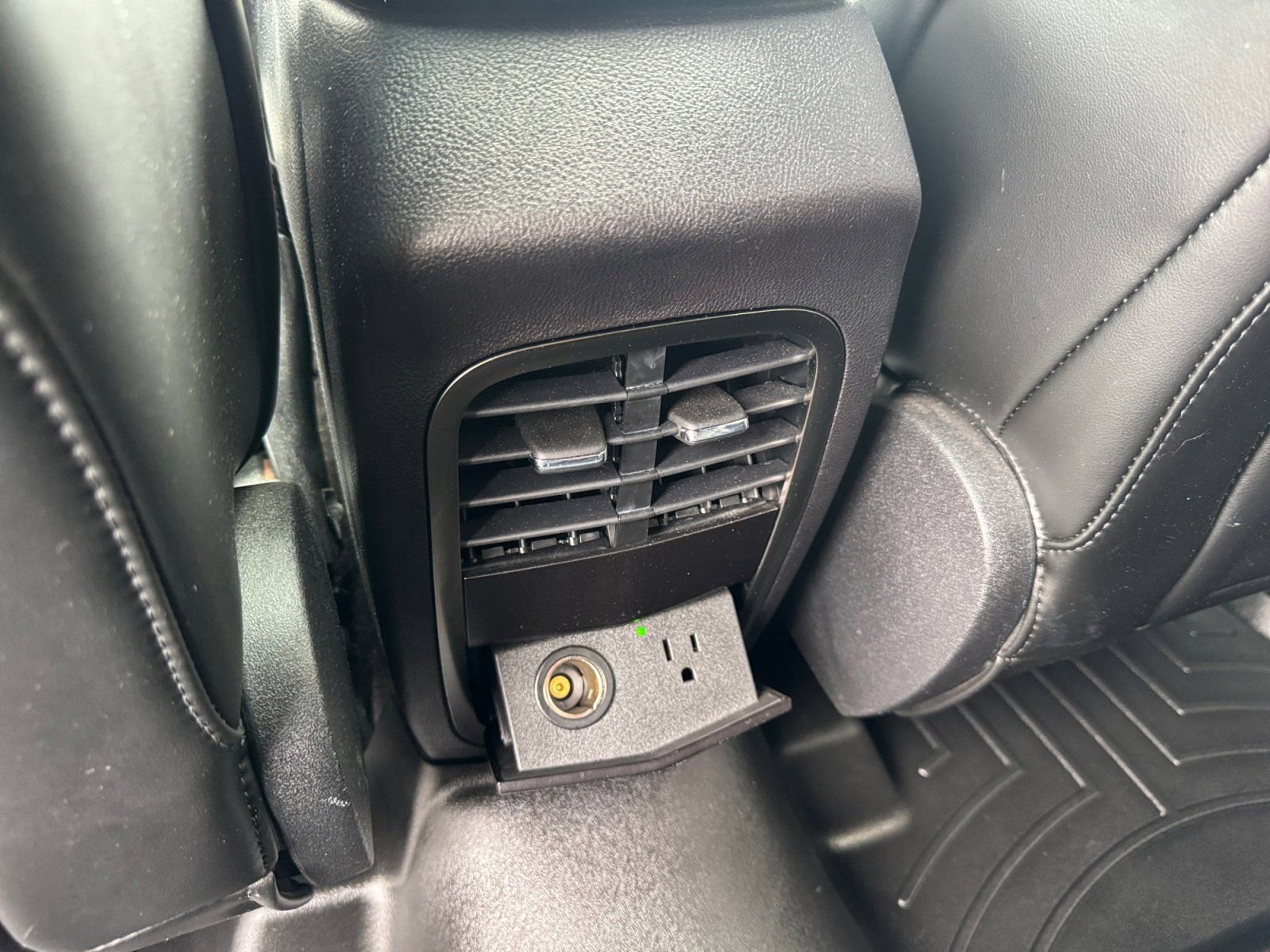 Used 2017 Lincoln MKC Reserve FWD image 17