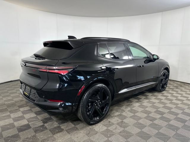 Used 2024 Chevrolet Equinox EV RS image 3