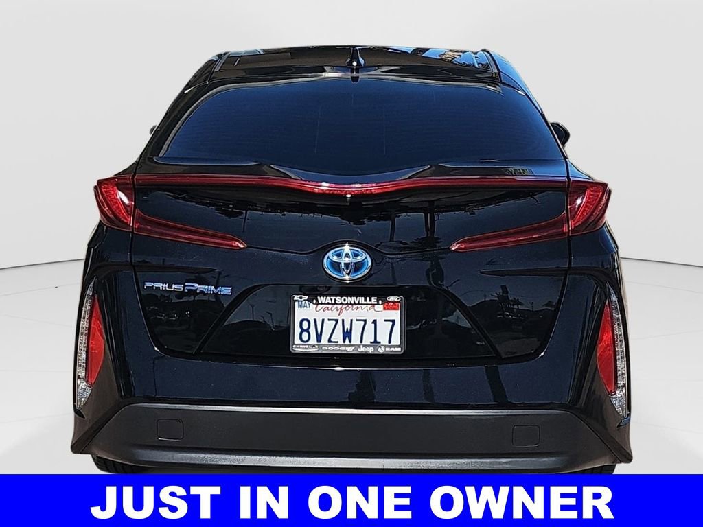 Used 2021 Toyota Prius Prime LE w/ Carpet Mat Package (TMS) image 4