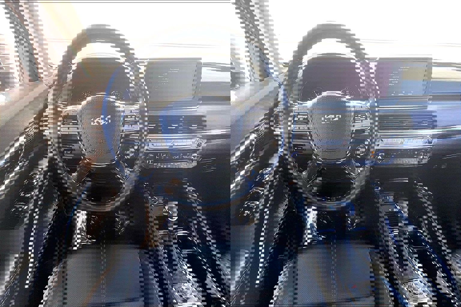 Used 2022 Kia Telluride EX w/ EX Premium Package image 6