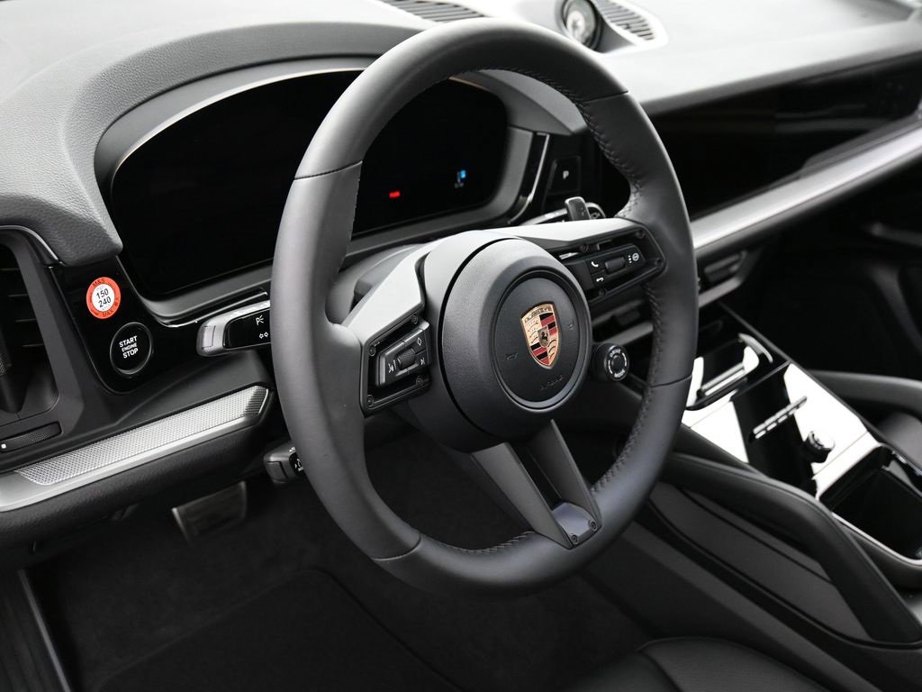 New 2026 Porsche Cayenne S image 17