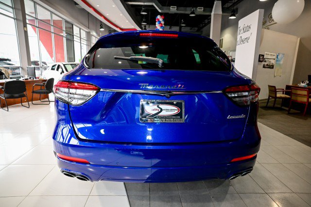 Used 2023 Maserati Levante GT AWD/4WD image 6