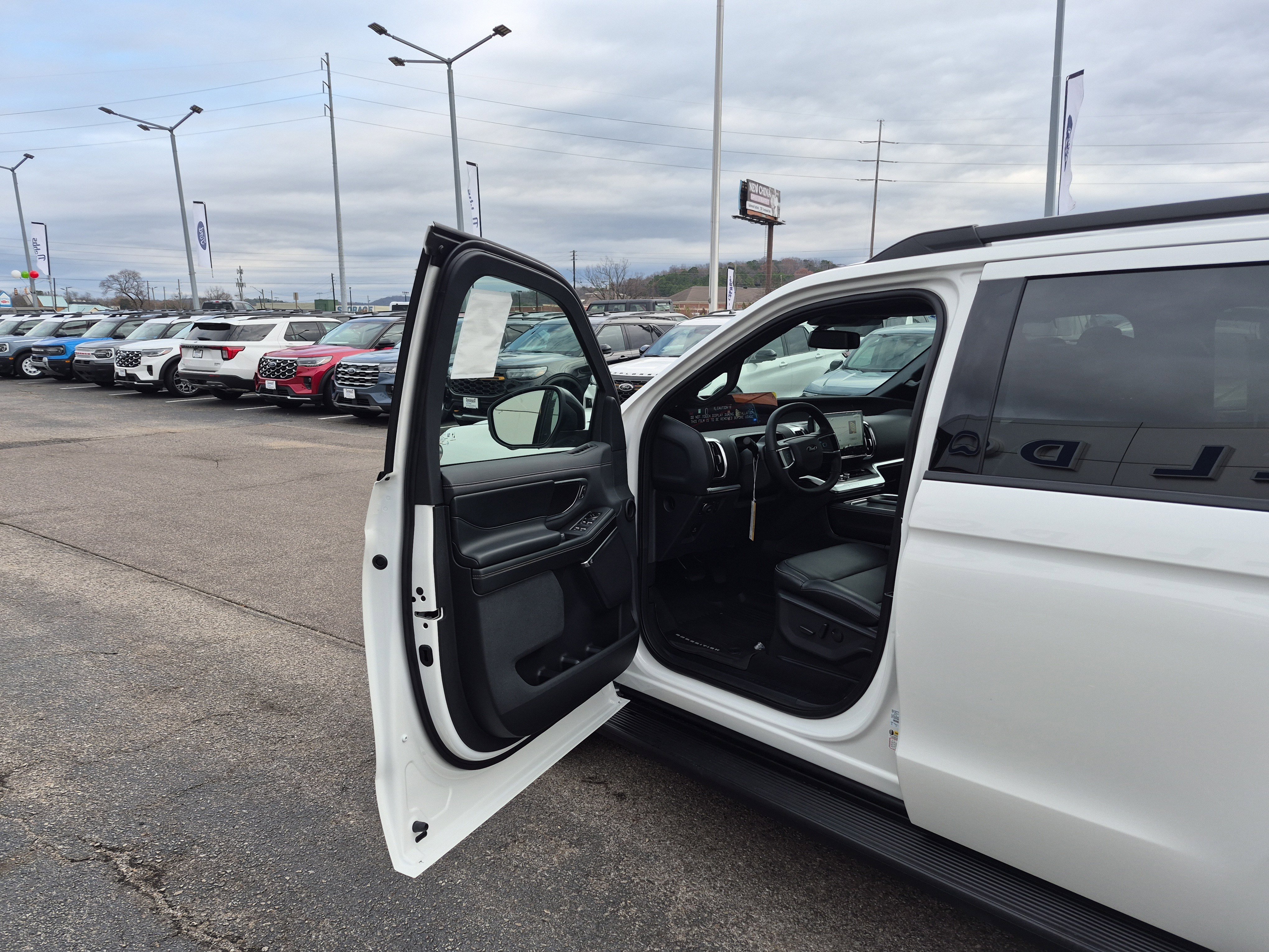 New 2026 Ford Expedition Platinum w/ Stealth Appearance Package image 10