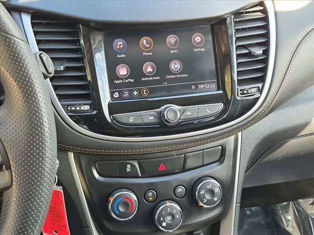 Used 2022 Chevrolet Trax LS w/ Tint and Cruise Package AWD/4WD image 15