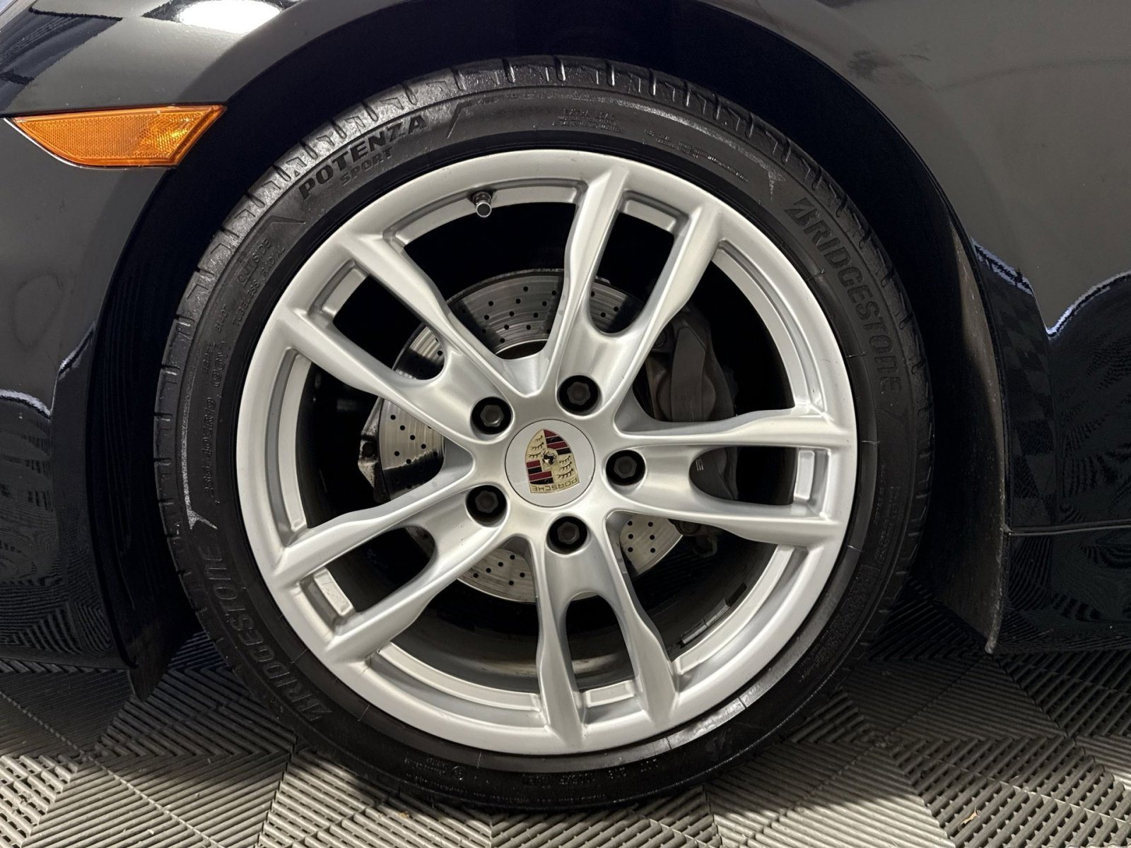 Used 2013 Porsche Boxster image 12