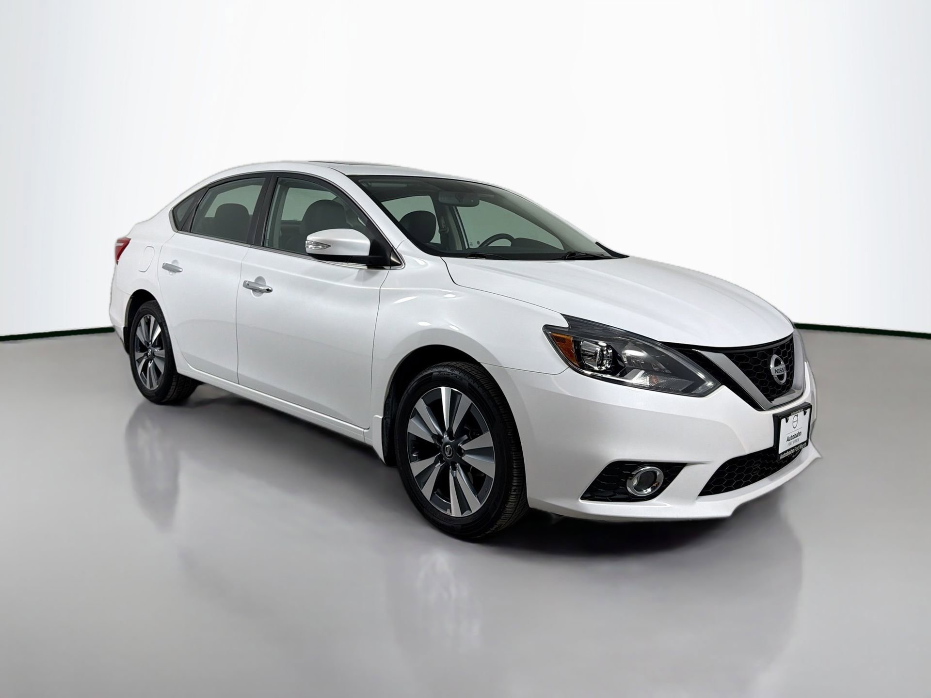 Used 2019 Nissan Sentra SL FWD image 3