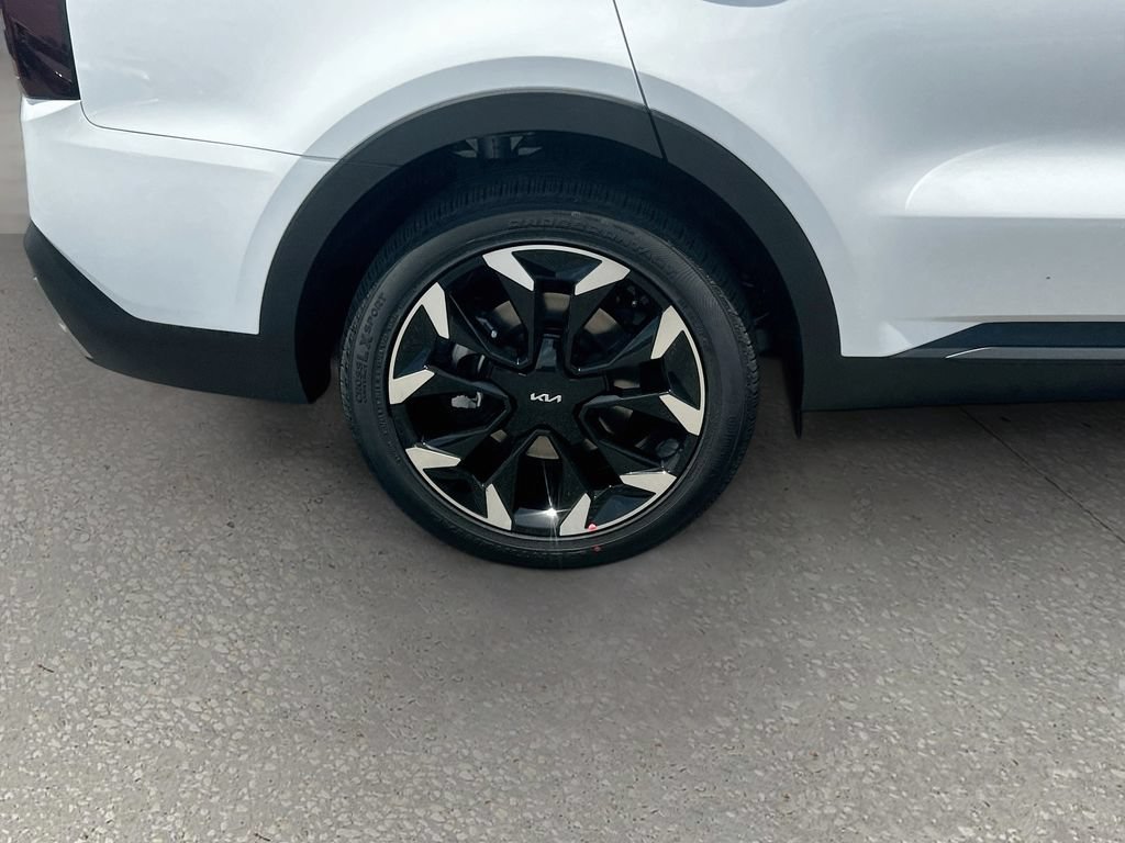 New 2026 Kia Sorento EX FWD image 31