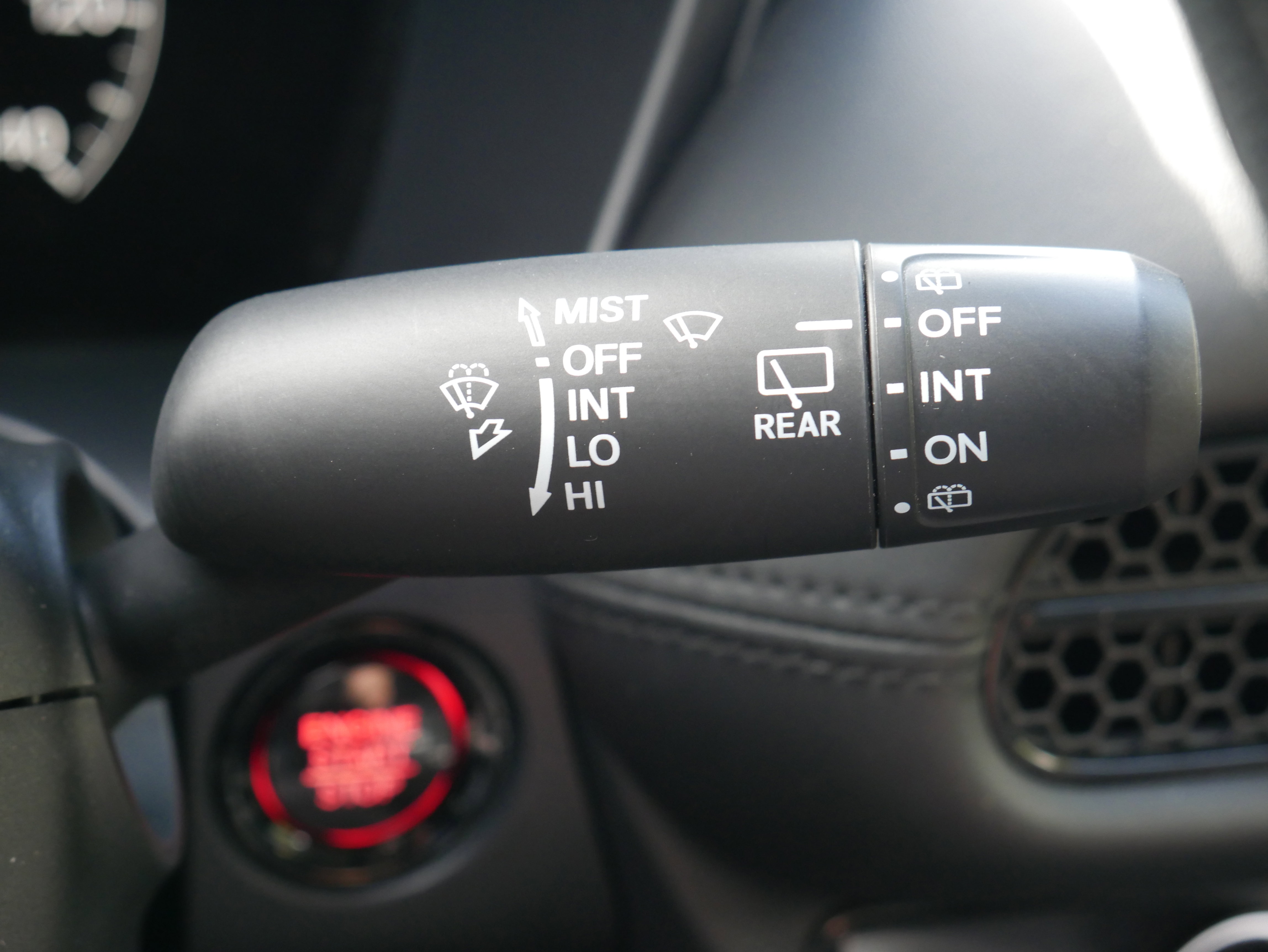 Used 2024 Honda HR-V LX image 26