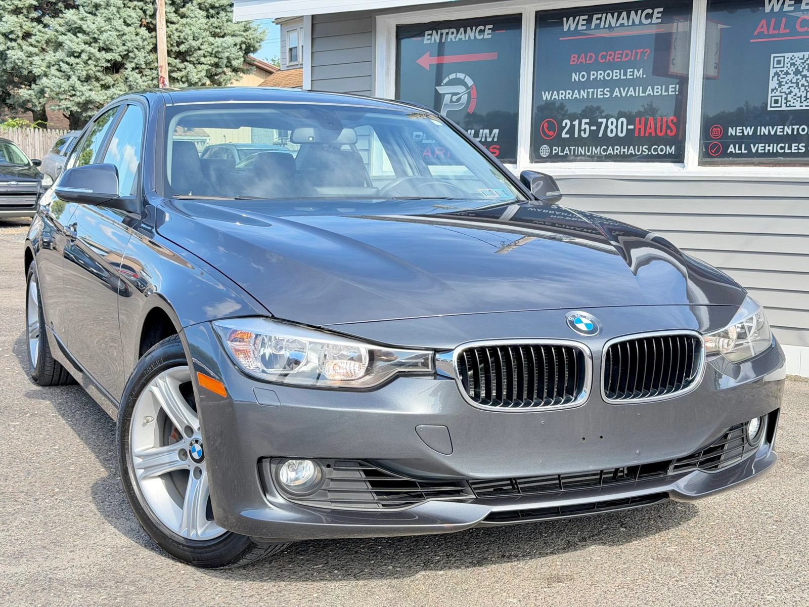 Used 2013 BMW 328i xDrive Sedan AWD/4WD image 18