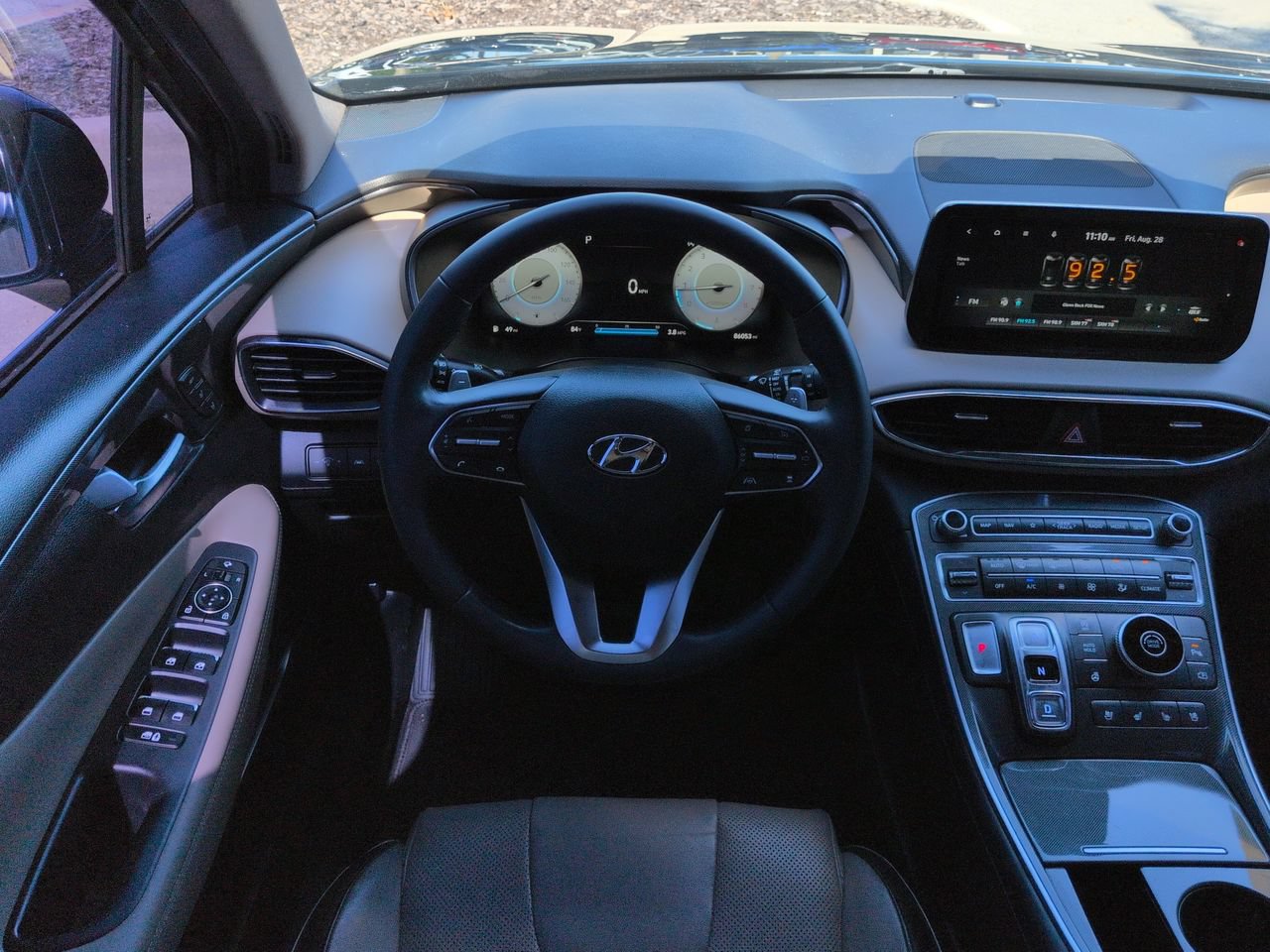 Used 2021 Hyundai Santa Fe Limited w/ Cargo Package FWD image 16