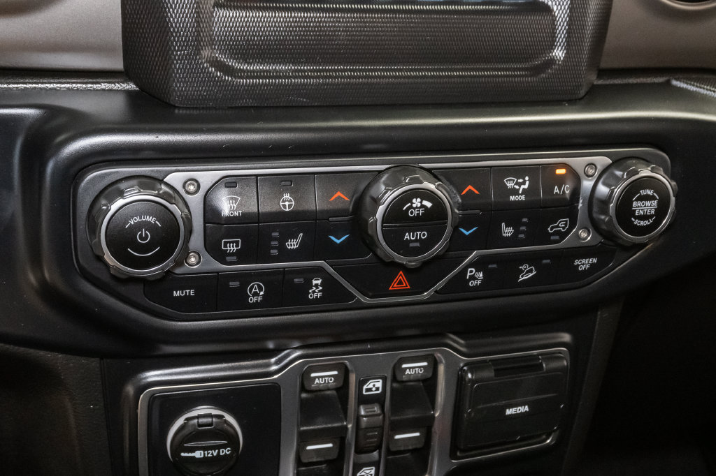 Used 2019 Jeep Wrangler Unlimited Sport S AWD/4WD image 20