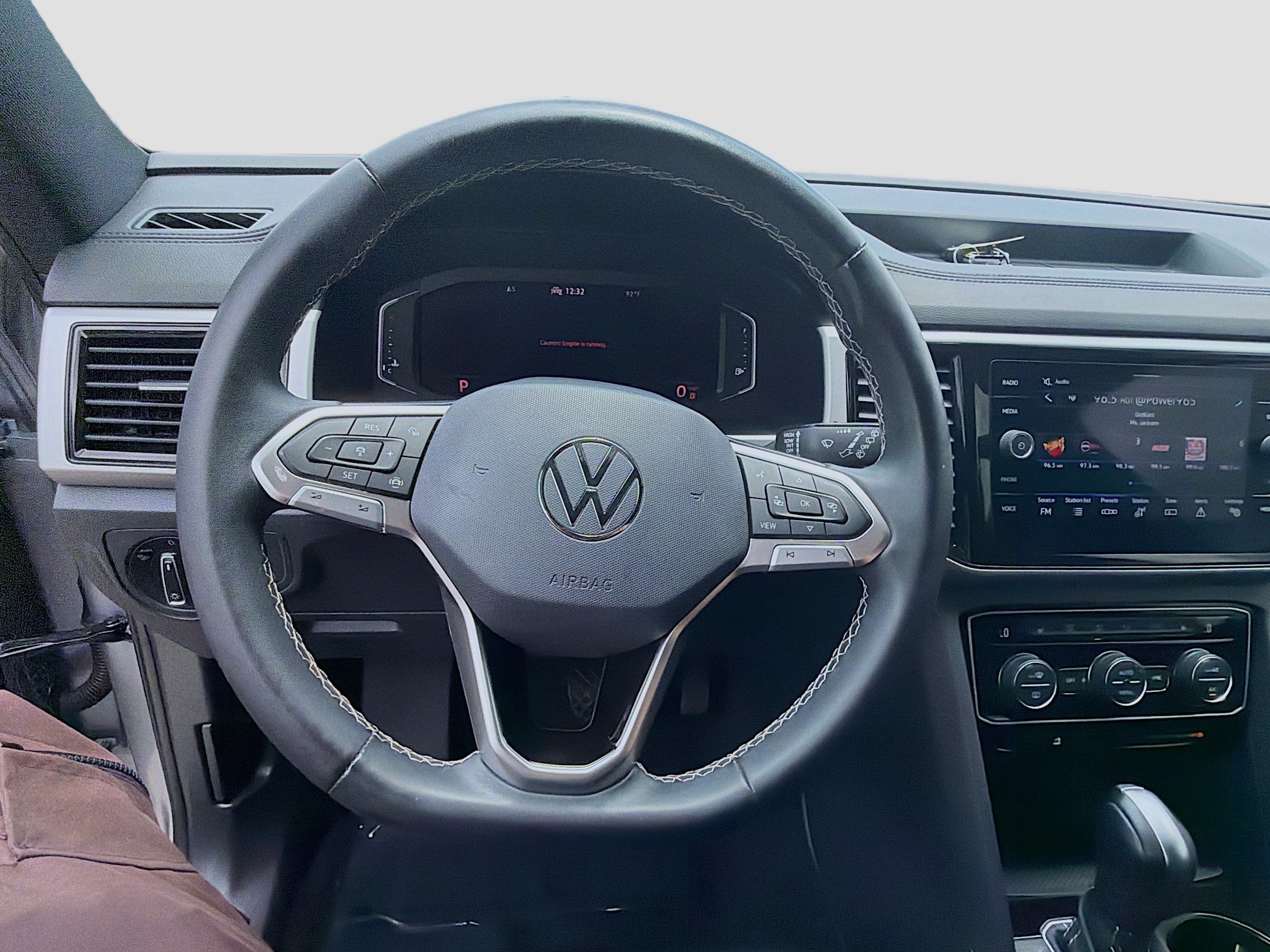 Used 2022 Volkswagen Atlas Cross Sport SE FWD image 10