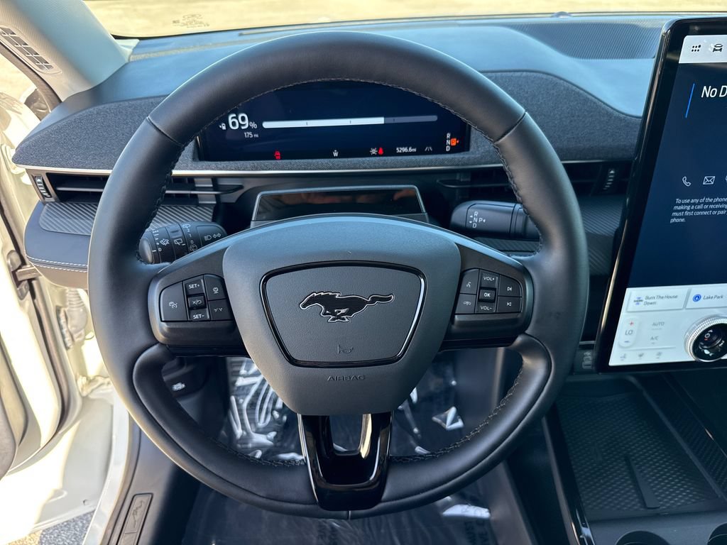 Used 2025 Ford Mustang Mach-E Premium RWD image 15