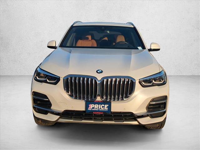 Used 2023 BMW X5 xDrive40i w/ Premium Package AWD/4WD image 2