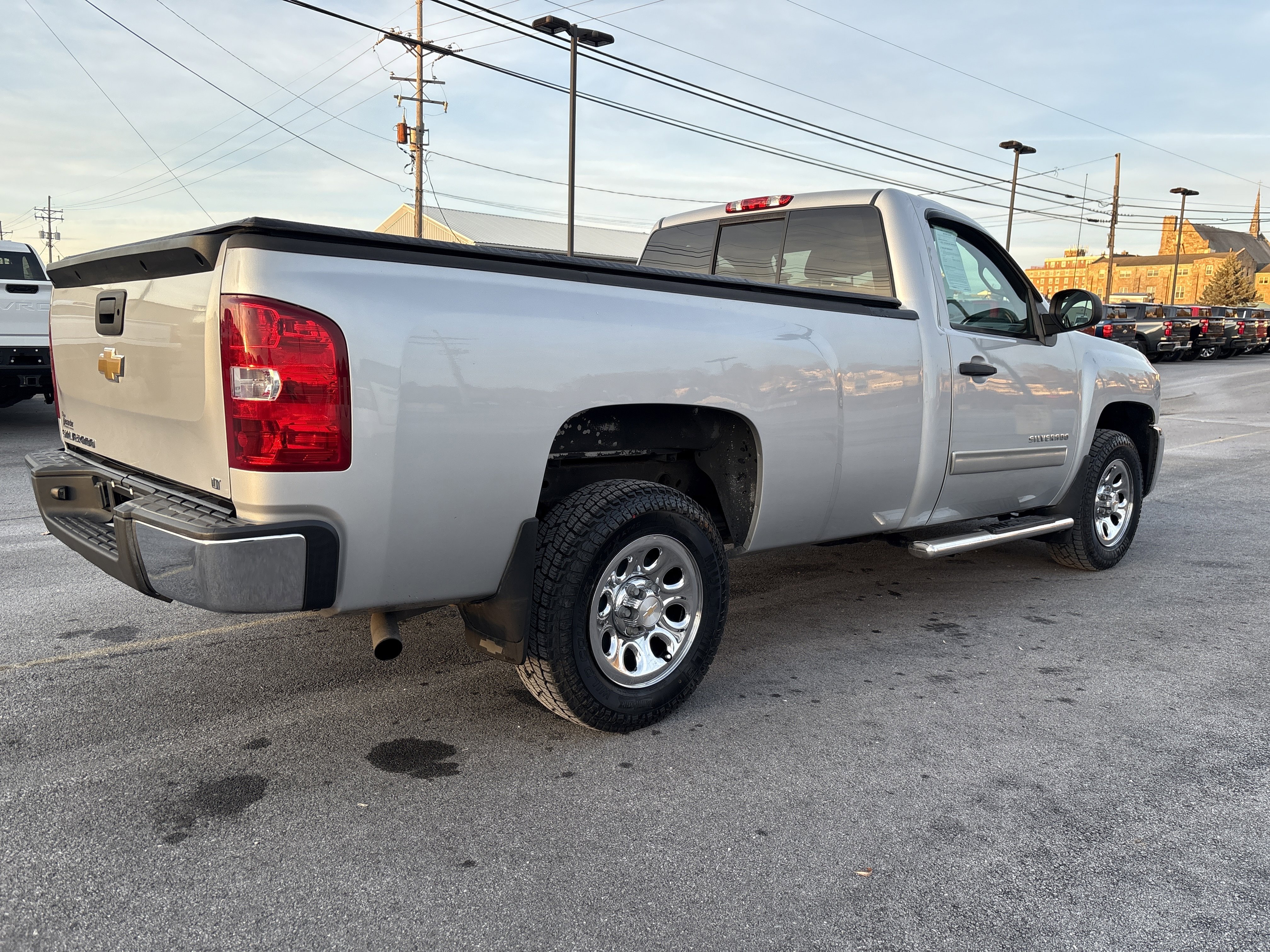 Used 2013 Chevrolet Silverado 1500 LT image 3