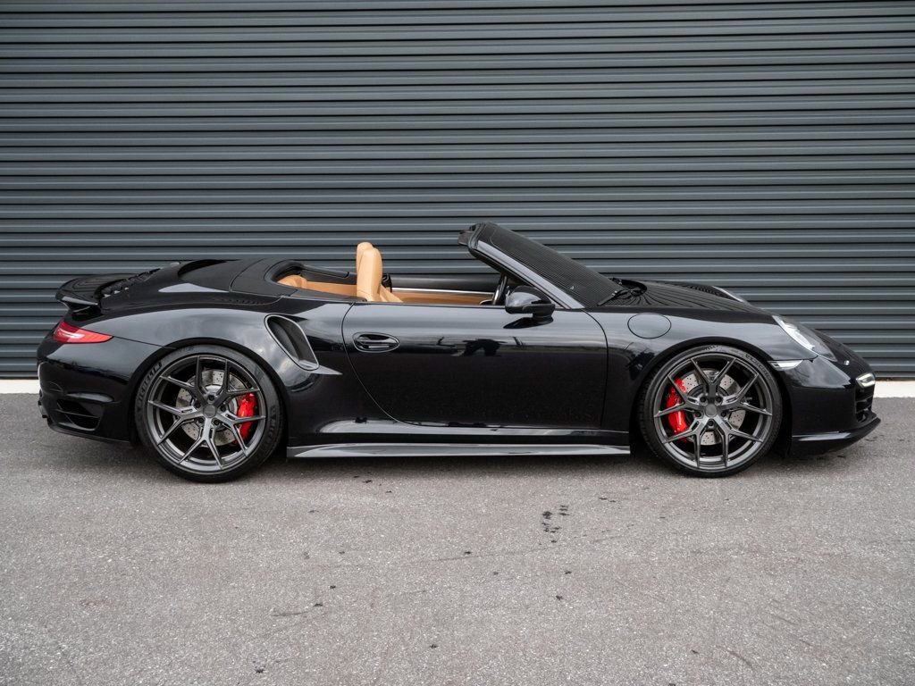 Used 2016 Porsche 911 Turbo image 23