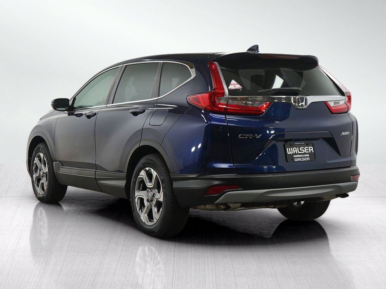Used 2018 Honda CR-V EX image 3
