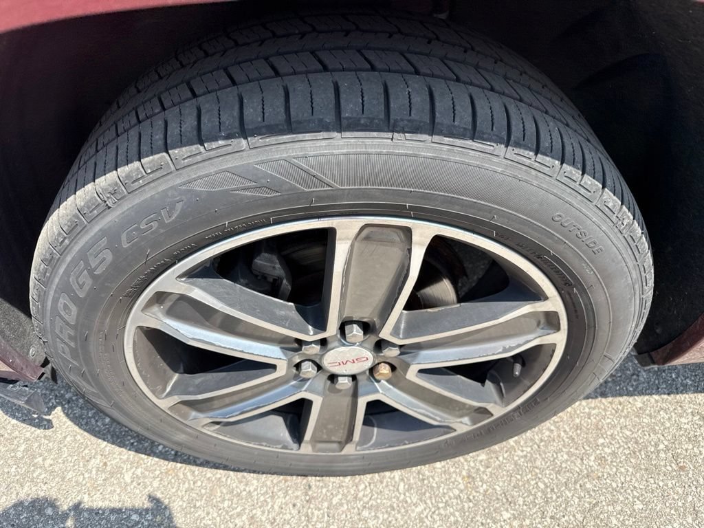 Used 2017 GMC Acadia Denali FWD image 14