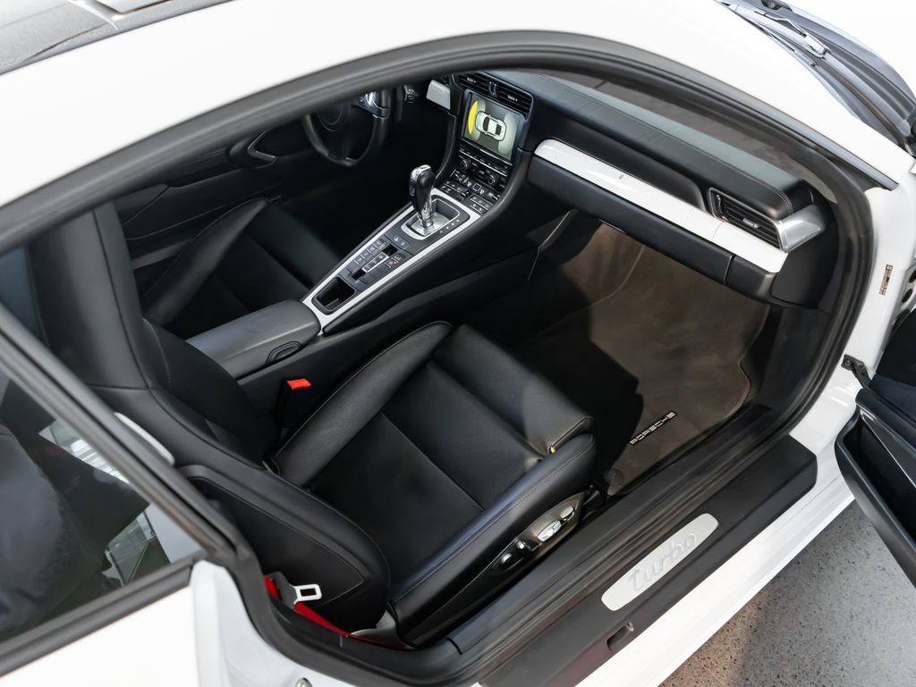 Certified 2016 Porsche 911 Turbo AWD/4WD image 26