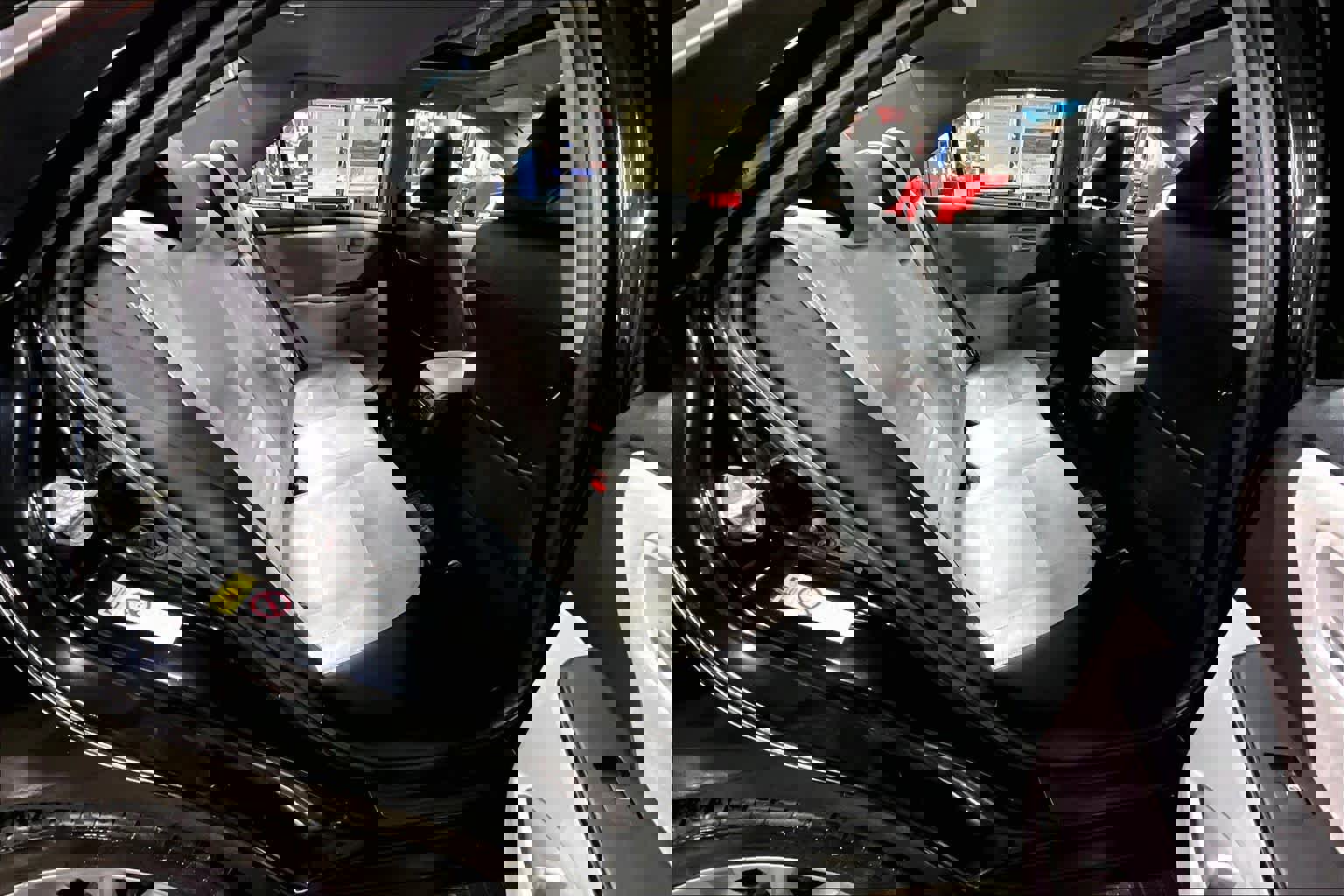 Used 2015 Toyota Camry XSE image 18