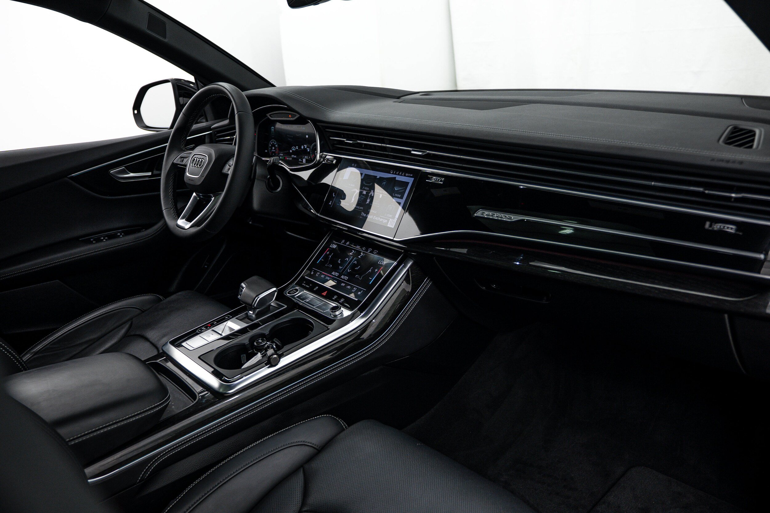Certified 2024 Audi Q8 Prestige w/ Prestige Package AWD/4WD image 12