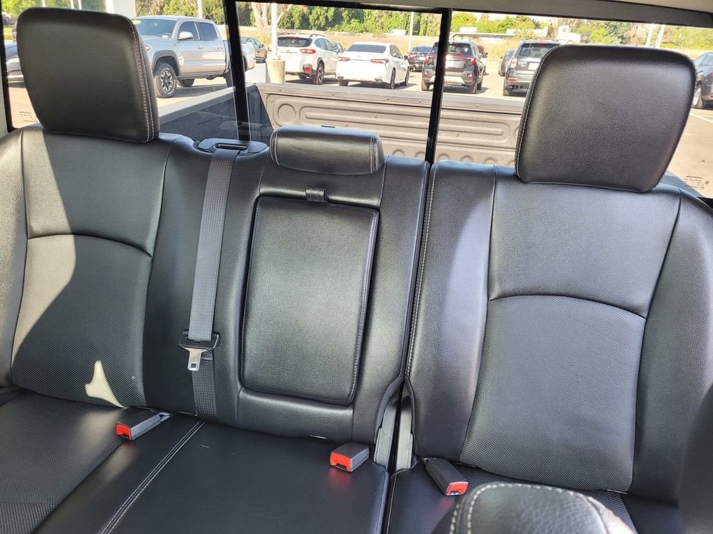 Used 2017 RAM 1500 Laramie w/ Convenience Group AWD/4WD image 12