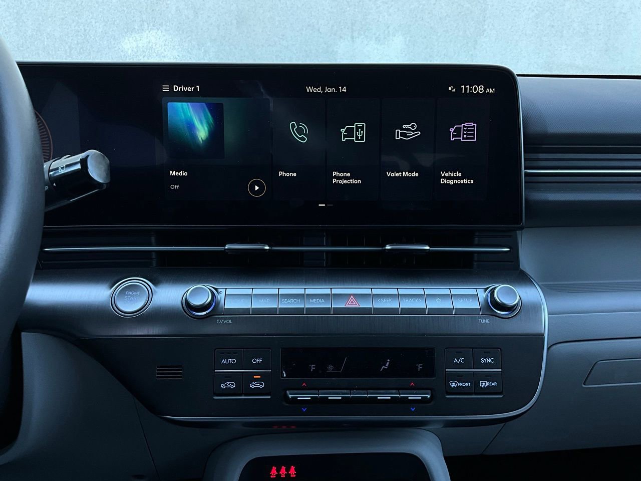 Used 2025 Hyundai Kona SEL image 27